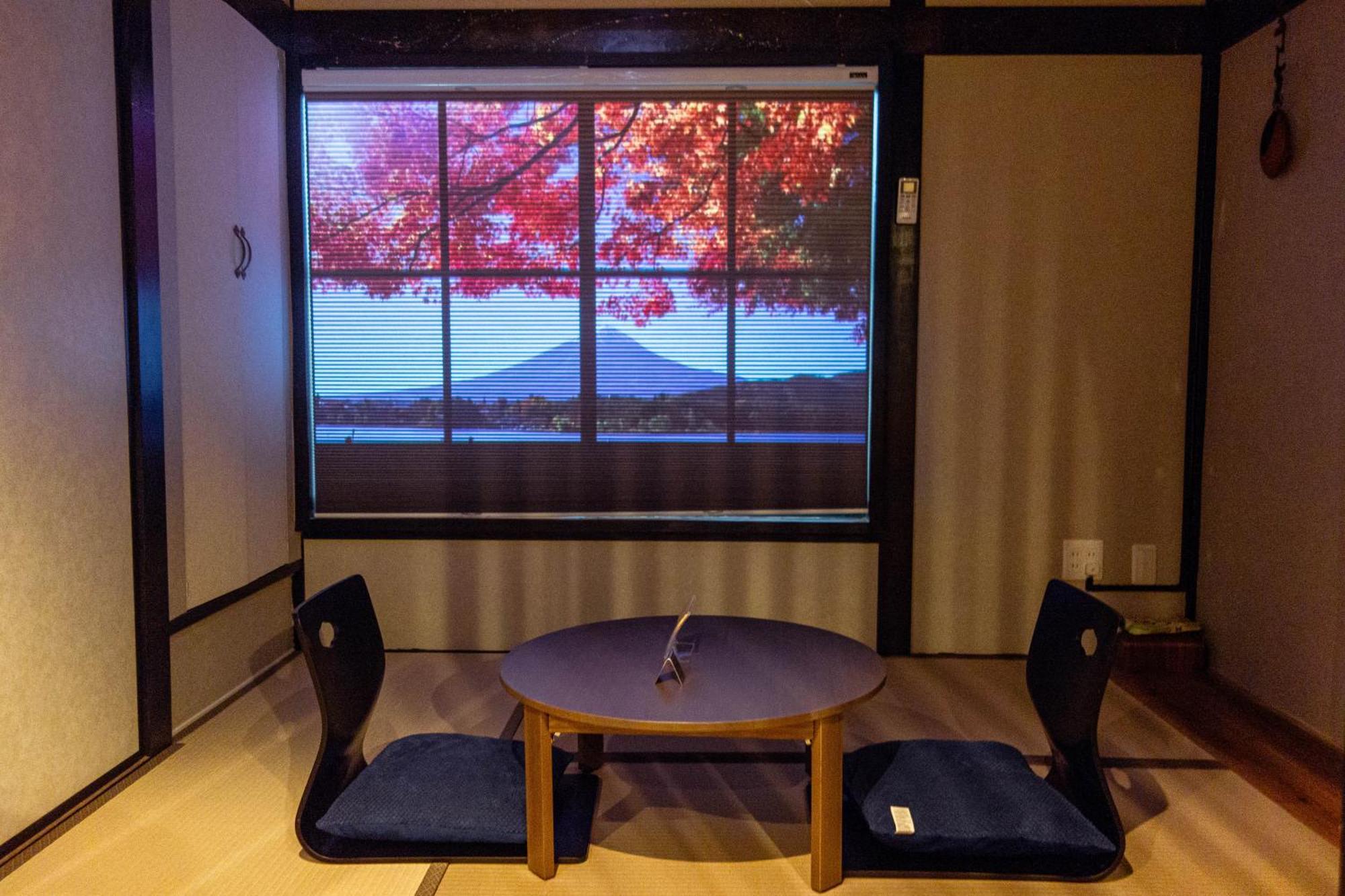 Nook Tokio